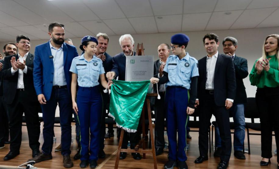 PREDUC MARCA PRESENÇA EM INAUGURAÇÃO DE ESCOLA CÍVICO-MILITAR