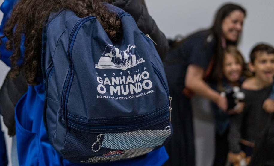 O lançamento do programa Ganhando o Mundo Professores aconteceu em Agosto no Palácio Iguaçu, em Curitiba.